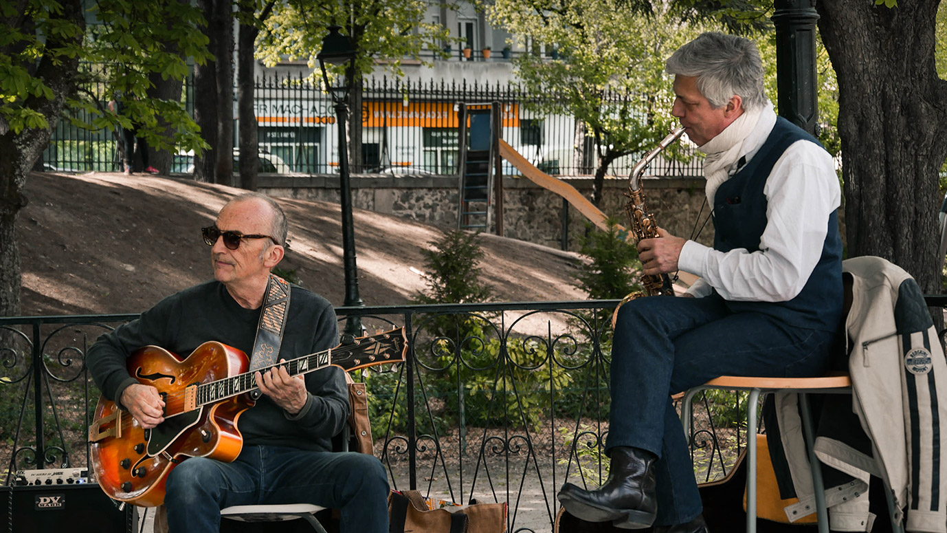 Documentaire sur Jazz en Velay, des artistes de jazz de tout âge.